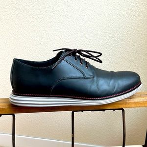 Cole Haan Original Grand Plain Toe size 10.5 C27997 Black Matte Leather Oxfords